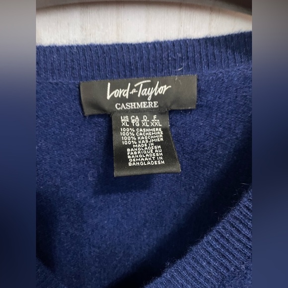 Lord & Taylor‎ Royal Dark Blue Cashmere Sweater Pullover Size L - Picture 4 of 6
